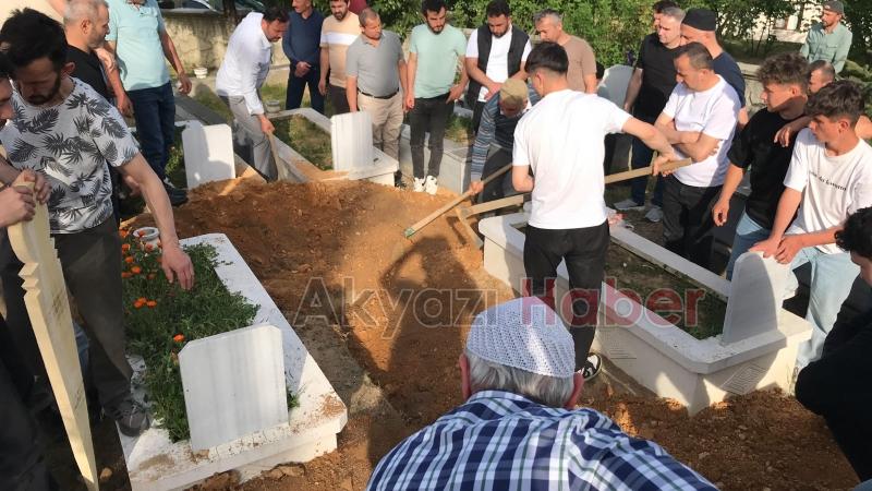 Ayağını çapa makinesine kaptıran Tacettin amca toprağa verildi