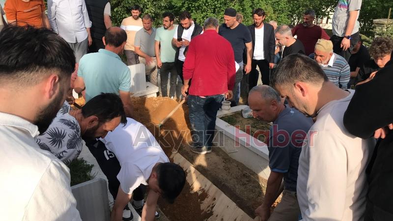 Ayağını çapa makinesine kaptıran Tacettin amca toprağa verildi