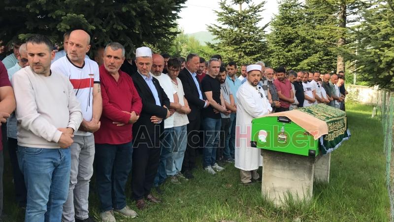 Ayağını çapa makinesine kaptıran Tacettin amca toprağa verildi