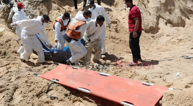 İsrail'in Nasır Hastanesi baskını: 2 bin Filistinlinin akıbeti bilinmiyor