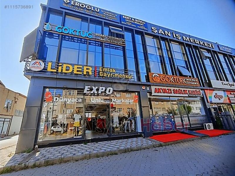 Akyazı Merkezde Devren Satılık Giyim Mağazası!