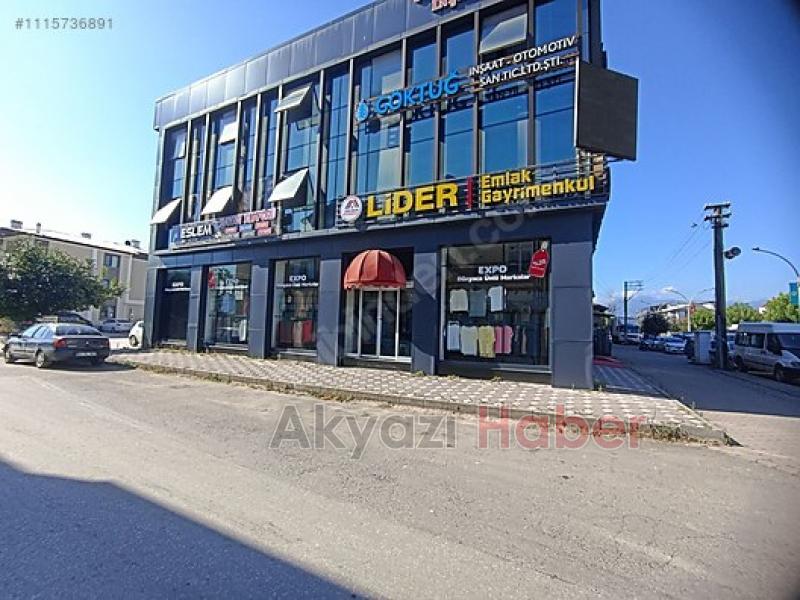 Akyazı Merkezde Devren Satılık Giyim Mağazası!