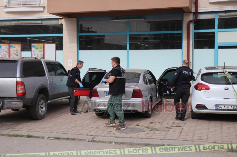 Otomobilde ceset bulundu