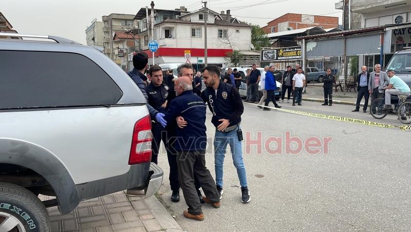 Otomobilde ceset bulundu