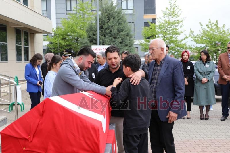 Kazada ölen adliye çalışanı için tören düzenlendi