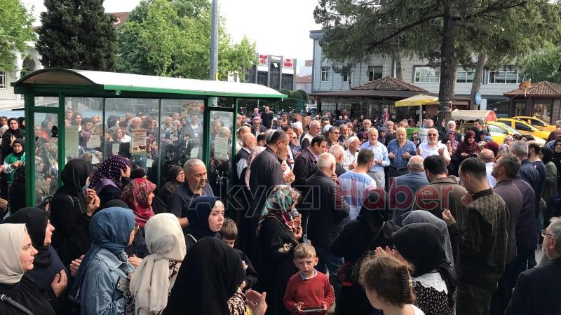 Akyazı'da ilk hac kafilesi yola çıktı