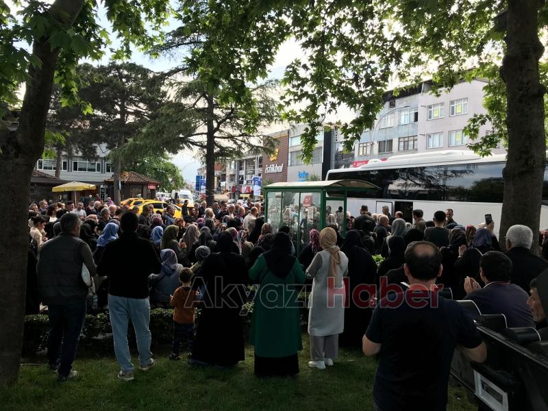 Akyazı'da ilk hac kafilesi yola çıktı