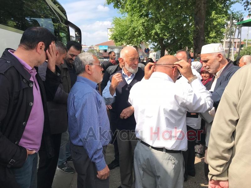 Akyazı'da ilk hac kafilesi yola çıktı