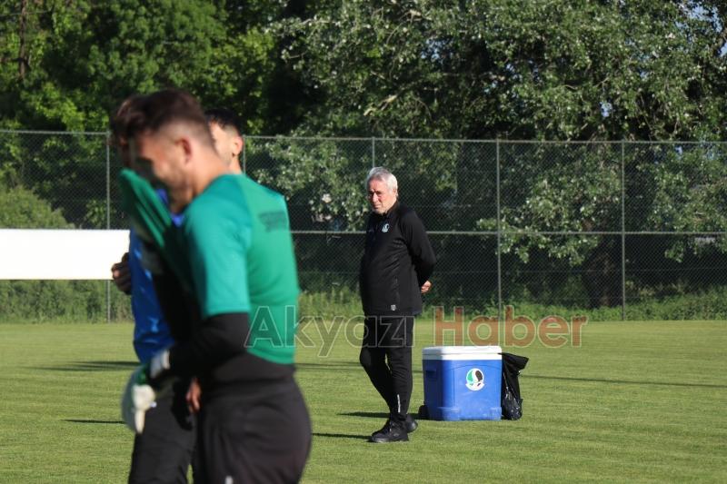 Sakaryaspor'da Demirbakan dönemi resmen başladı