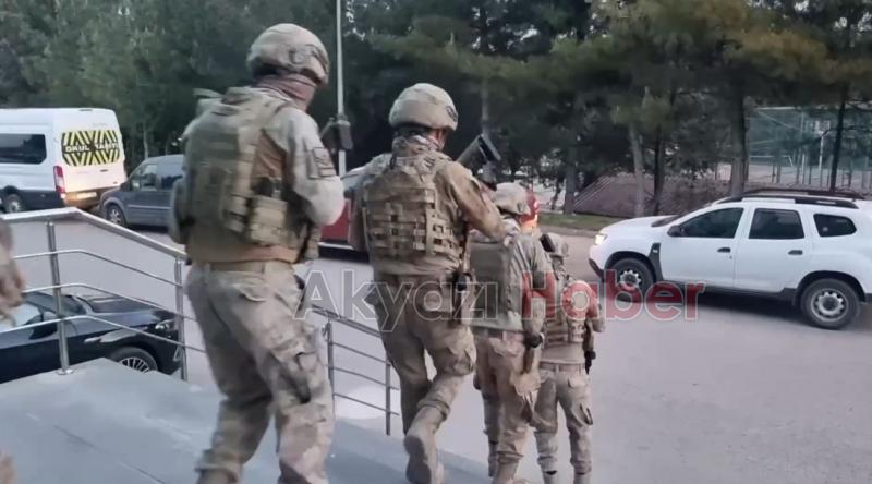 Zehir tacirlerine operasyon