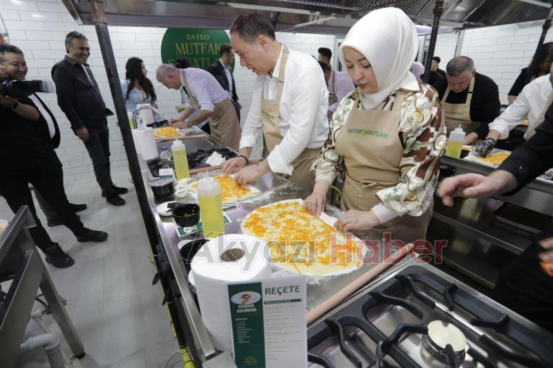 Protokol mutfağa geçti yemek yaptı
