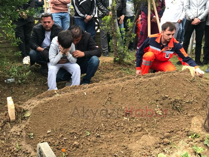 Patlamada hayatını kaybeden ormancı toprağa verildi