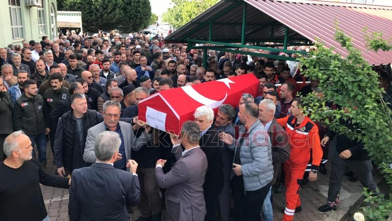 Patlamada hayatını kaybeden ormancı toprağa verildi