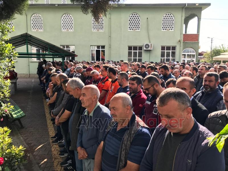 Patlamada hayatını kaybeden ormancı toprağa verildi