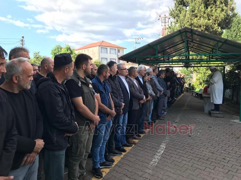 Patlamada hayatını kaybeden ormancı toprağa verildi