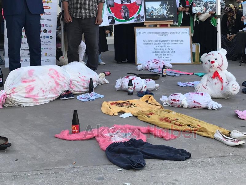 Akyazı'da STK'lardan Gazze nöbeti