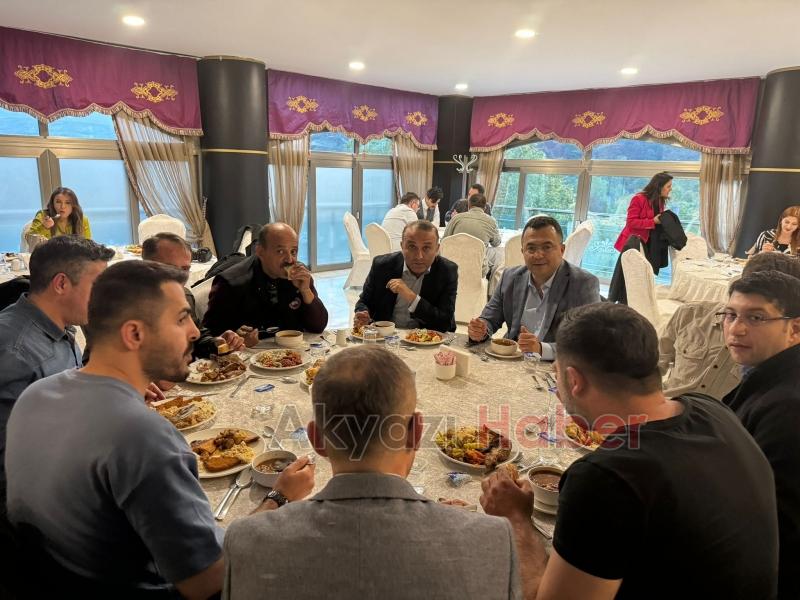 Akyazı Adliyesi Ailesi Keyifli Yemek Programında Buluştu