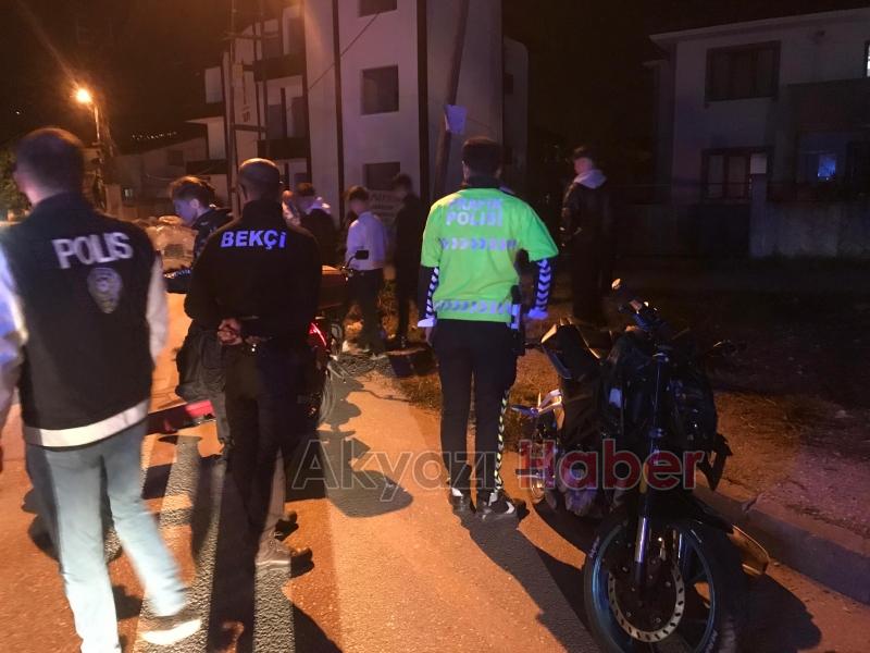 Bakan Sokak ta kaza 2 yaralı