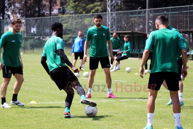 Yeşil siyahlılar final hazırlıklarına devam ediyor