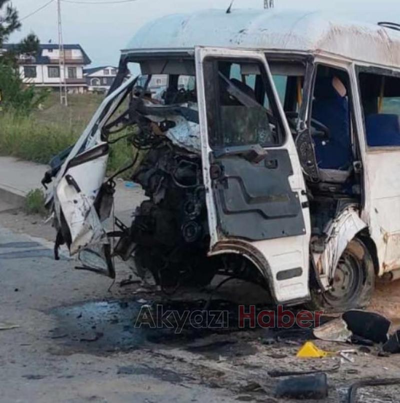 Emanet aldığı araçla kaza yapıp öldü