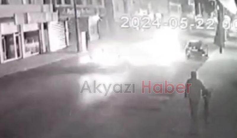 Akyazıda 6 kişinin yaralandığı kazanın kamera görüntüsü ortaya çıktı
