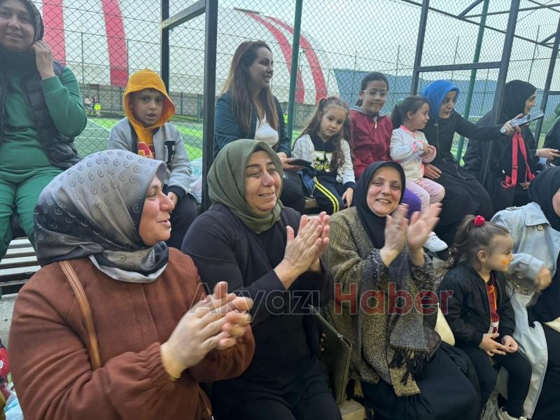 İnönü Anaokulu’nda geleneksel futbol ve voleybol müsabakaları yapıldı