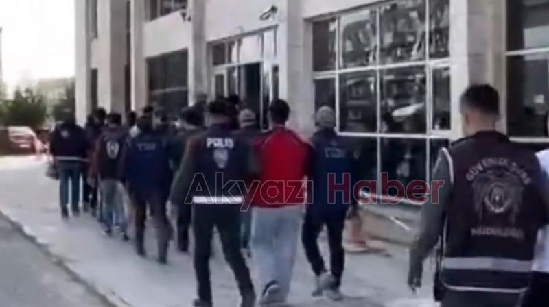 FETÖ operasyonunda 45 kişi yakalandı