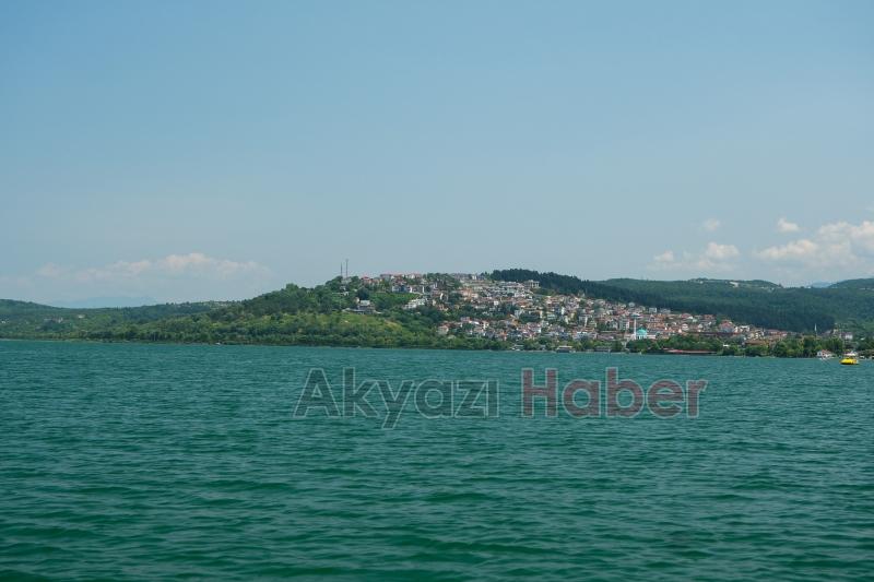 Bereket Sapanca Gölü’ne 2 milyon metreküple geldi