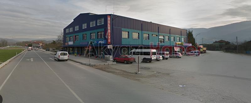 Akyazı Belediyesi 1,5 milyon liraya devretmişti, o bina şimdi 24,5 milyona satılıyor