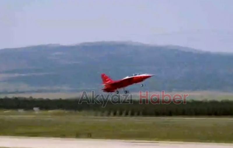 Hava Kuvvetleri Komutanı Orgeneral Kadıoğlu, HÜRJET ile uçtu