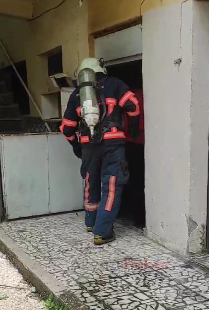 Yenimahalle de yangın paniği