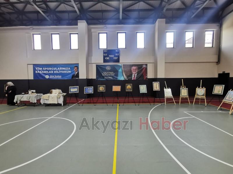 Akyazı KYK Öğrencilerinin Yıl Sonu Sergisi Büyük İlgi Gördü