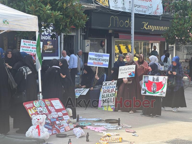 Akyazı da Gazze Nöbeti Bu Haftada Sürdü