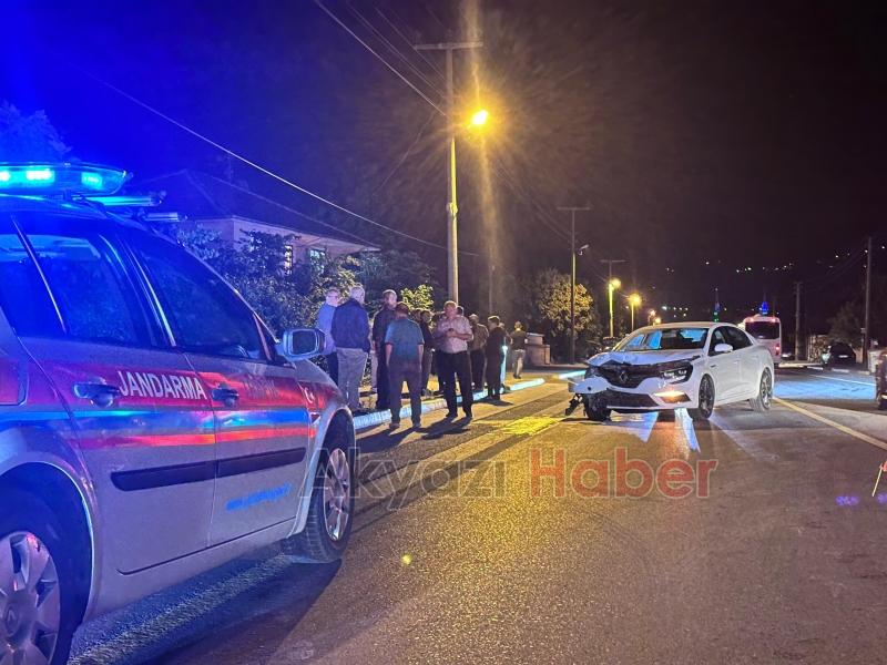 ASKF Başkanı nın Kullandığı Otomobil Traktörle Çarpıştı 1 Yaralı