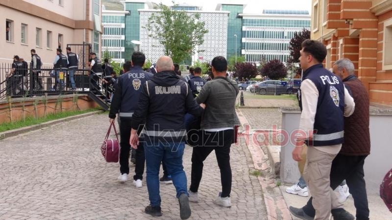 Suç Örgütü Operasyonundan 30 Tutuklama