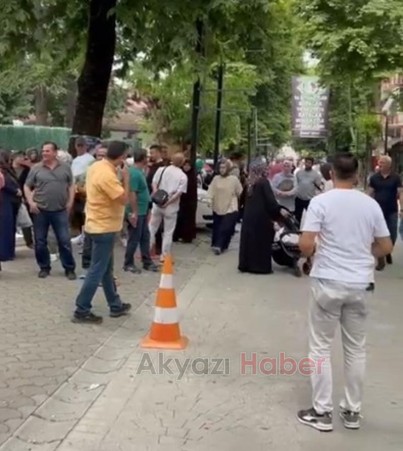 Sınava son dakikada yetişenler kamerada