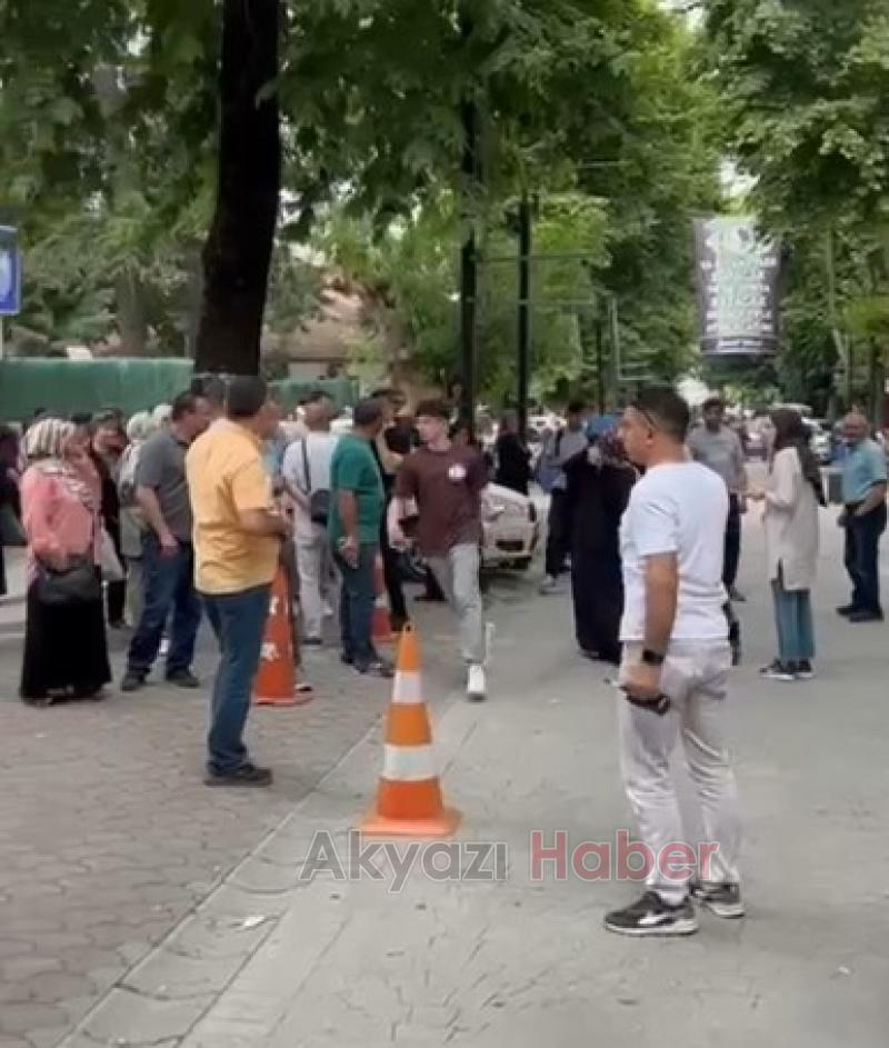 Sınava son dakikada yetişenler kamerada