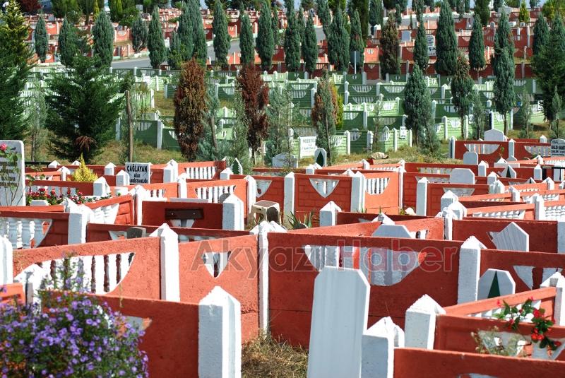 Büyükşehir’den bayram arifesinde mezarlıklara ücretsiz ulaşım