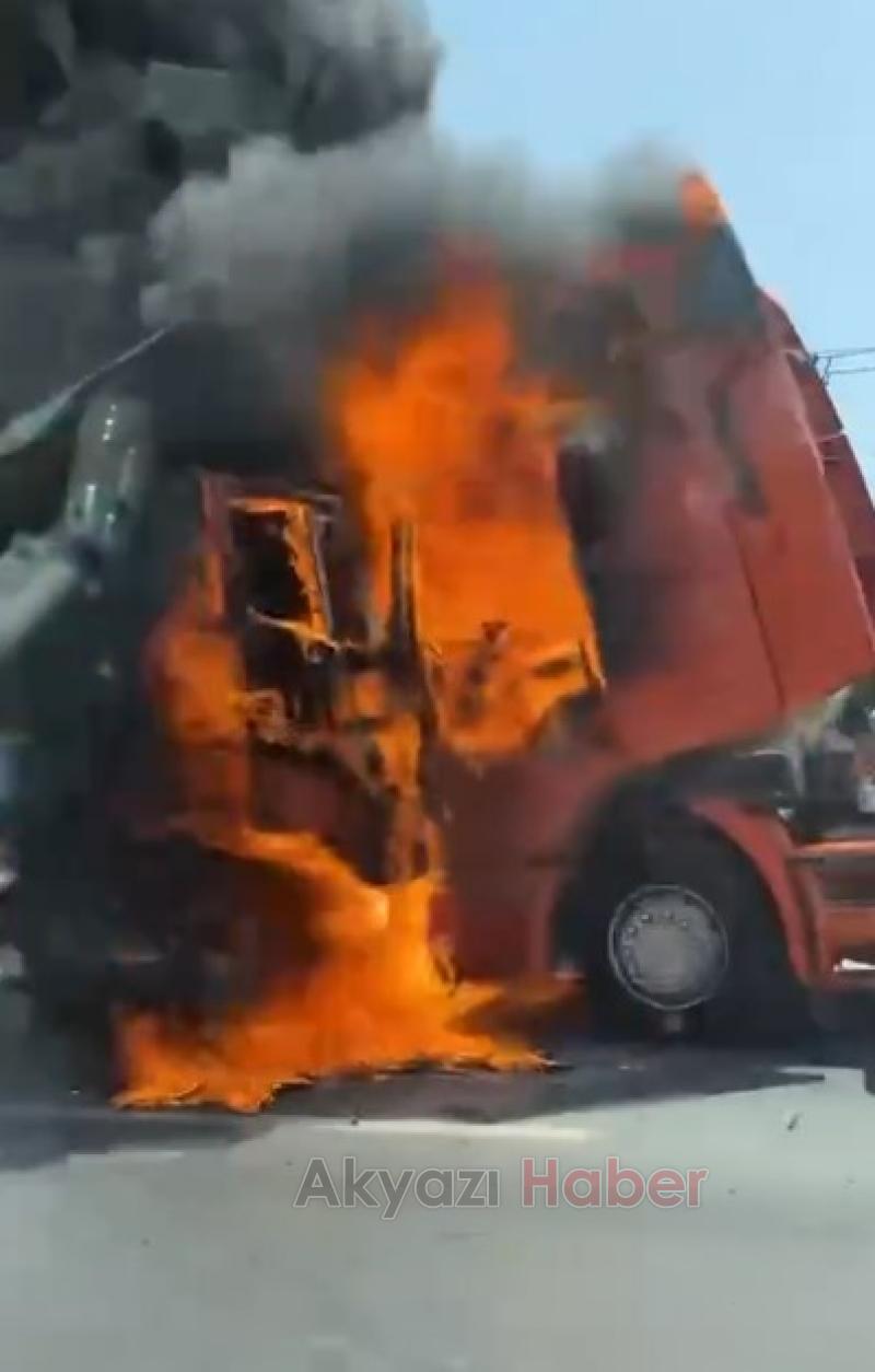 Tır alev alev yandı