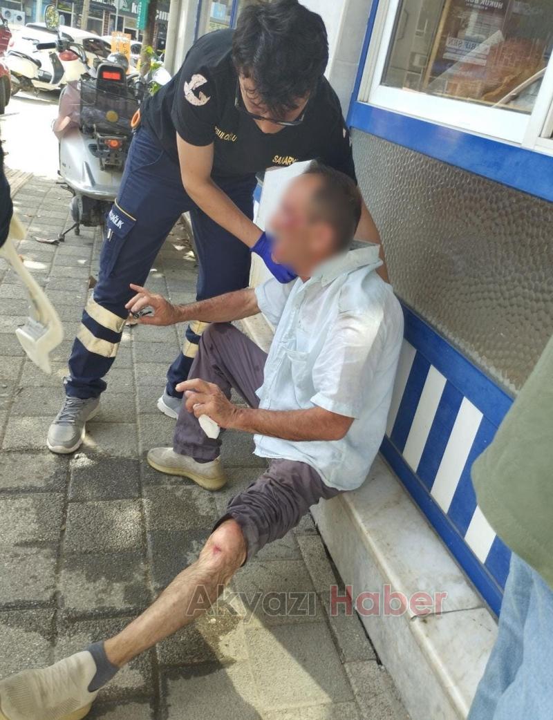 Seyir halindeyken motosikletten düştü yaralandı 