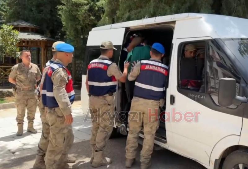 Kişisel verileri ele geçirip satan 13 kişi yakalandı