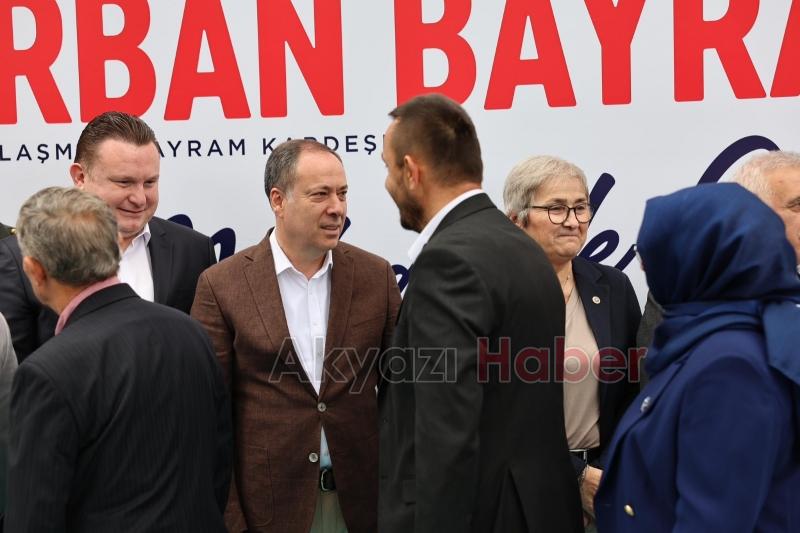 Sakarya'da bayramlaşma töreni