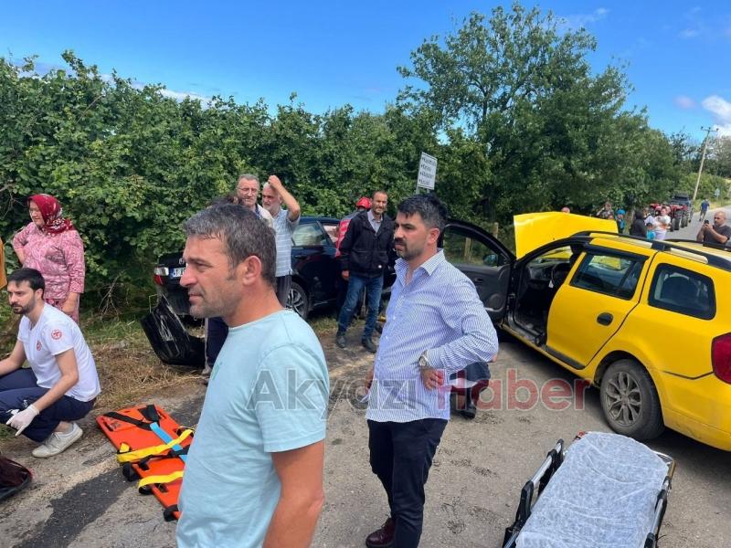 Arife günü kaza 8 yaralı