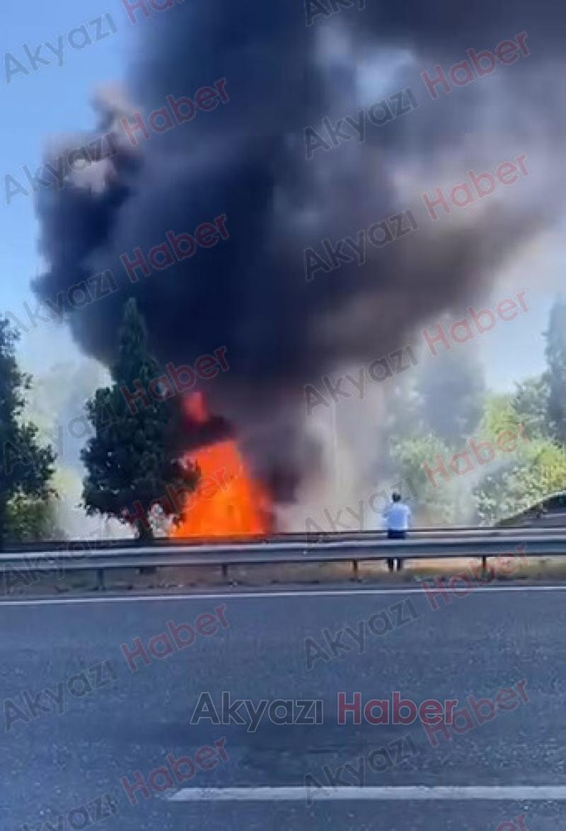Otomobil alev topuna döndü