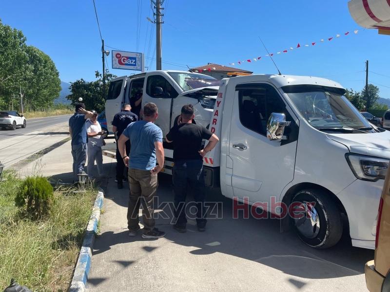 Hafif ticari araç, dolmuşa çarptı: 5 yaralı