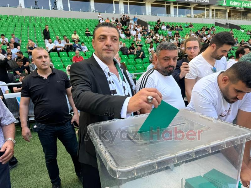 Sakaryaspor'da yeni başkan belli oldu