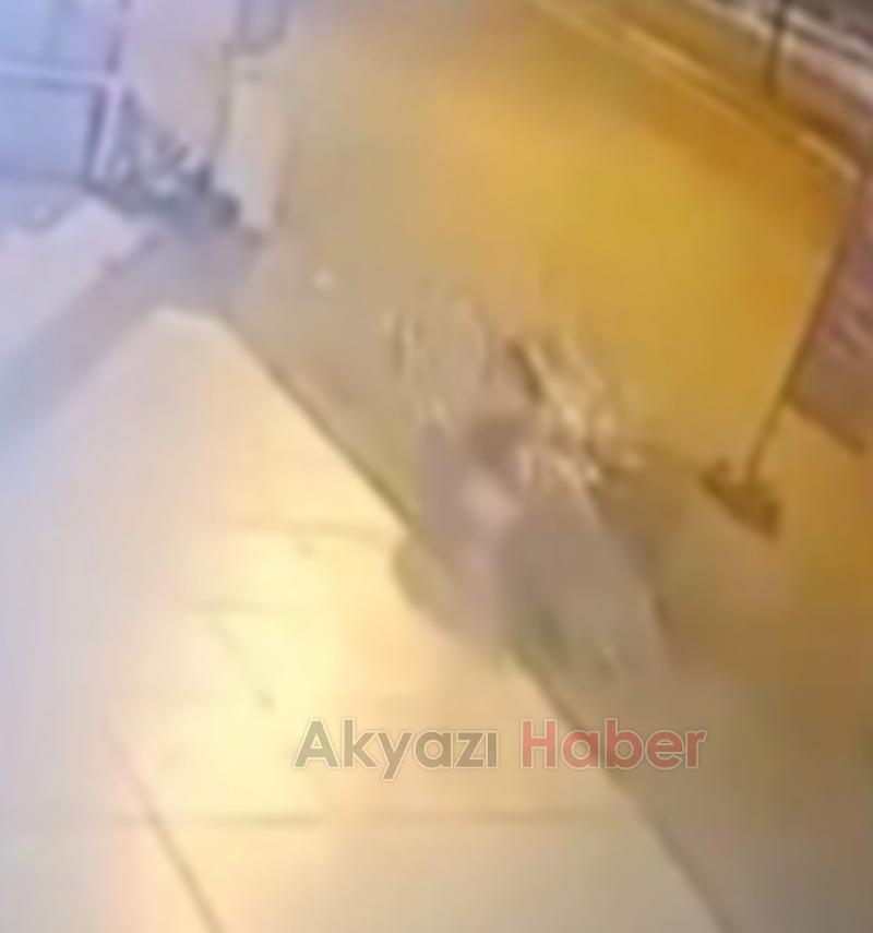 Kasise hızlı girdi dükkana daldı
