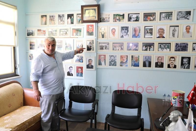 Bu muhtarlığa gelenler geçmişlerine yolculuğa çıkıyor