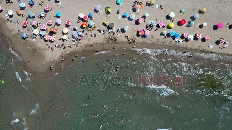 Yasak kalktı sahile akın ettiler