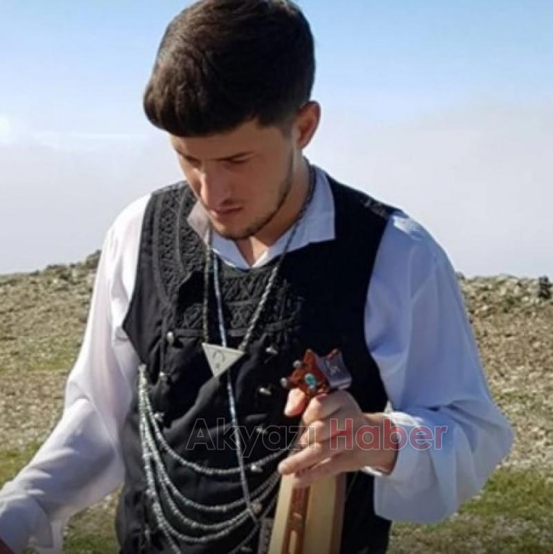 Karadenizli sanatçı kazada ağır yaralandı